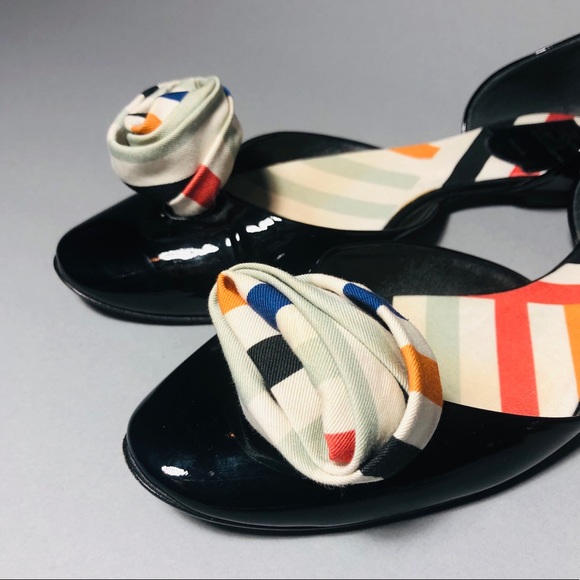 Authentic Roger Vivier Patent Black Shoes - Picture 7 of 8